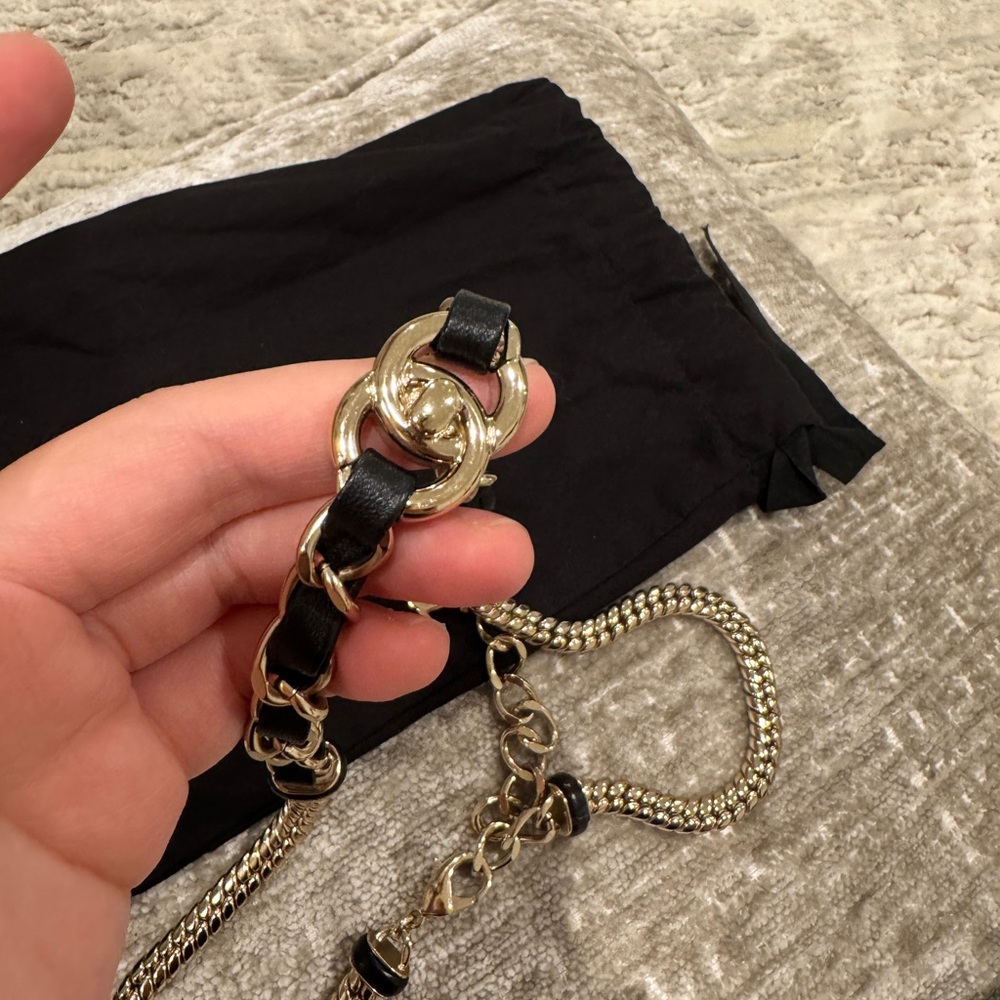 CHANEL Gold and Black Chain Accessory - Picture 2 of 3